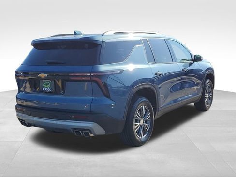 Certified 2024 Chevrolet Traverse LT w/ LPO, Floor Liner Package FWD image 5