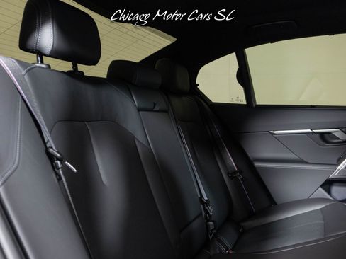Used 2025 BMW M5 w/ Carbon Package AWD/4WD image 53