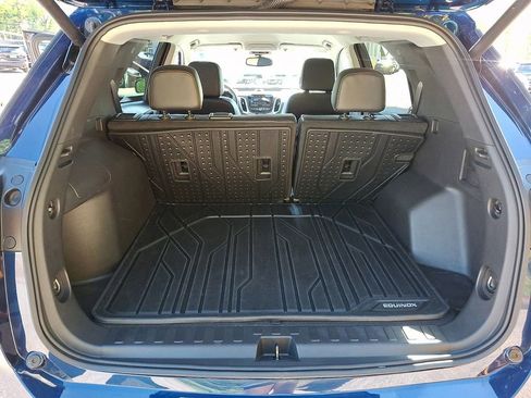 Used 2023 Chevrolet Equinox Premier AWD/4WD image 33