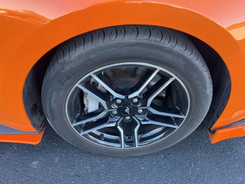 Used 2020 Ford Mustang GT Premium RWD image 14