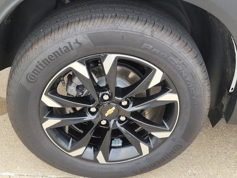Used 2023 Chevrolet TrailBlazer LT FWD image 6