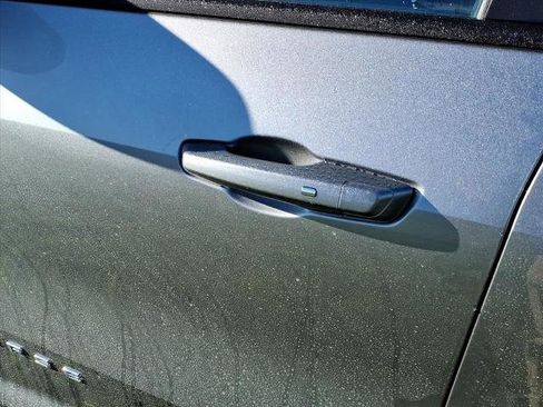 New 2026 Chevrolet Traverse LT image 28