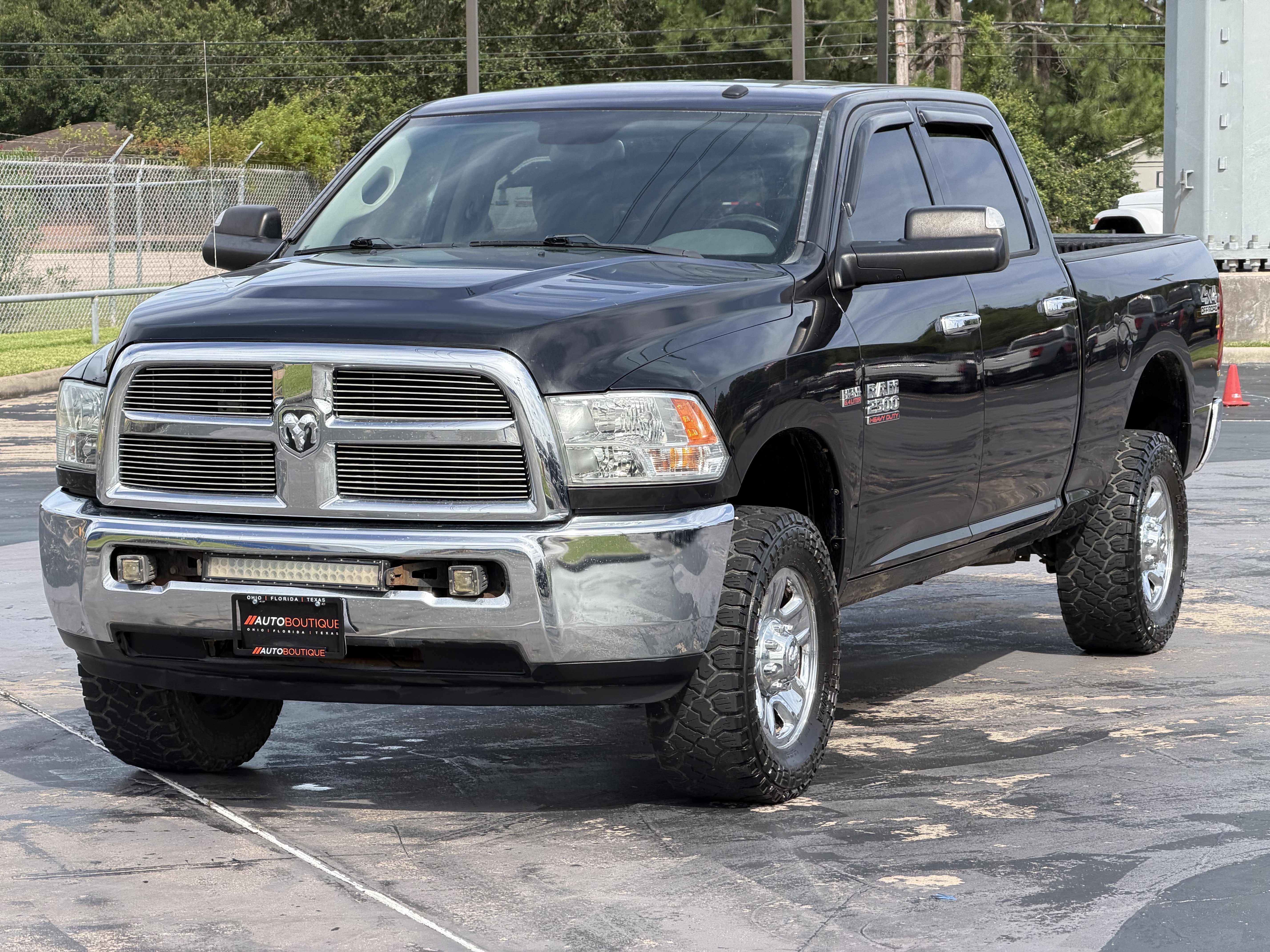 Used 2016 RAM 2500 Tradesman w/ Chrome Appearance Group AWD/4WD image 5