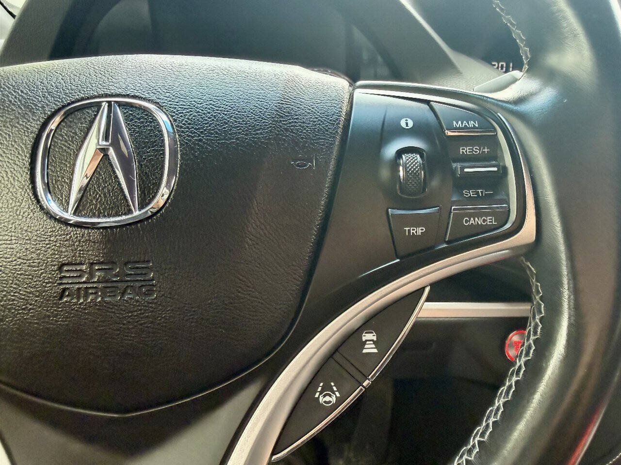 Used 2018 Acura RLX w/ Technology Package FWD image 34