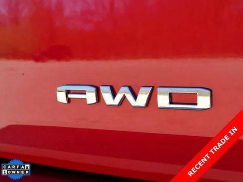 Used 2023 GMC Terrain SLT w/ LPO, Floor Liner Package AWD/4WD image 7