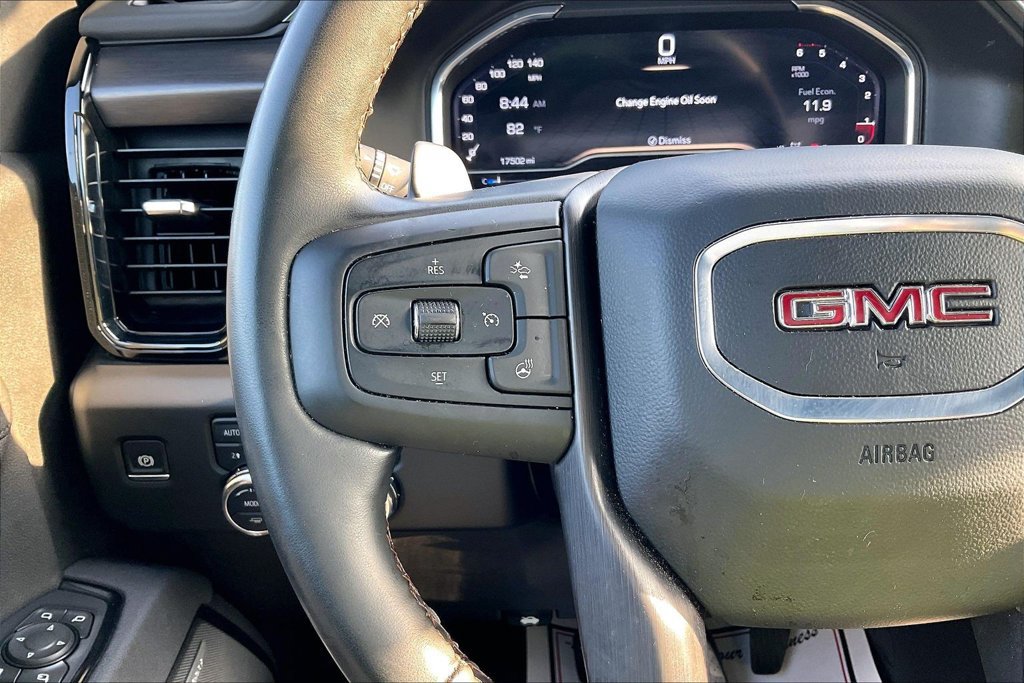 Used 2025 GMC Sierra 1500 AT4 w/ AT4 Premium Package AWD/4WD image 12