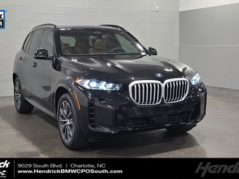 Used 2026 BMW X5 xDrive50e w/ M Sport Package AWD/4WD image 1