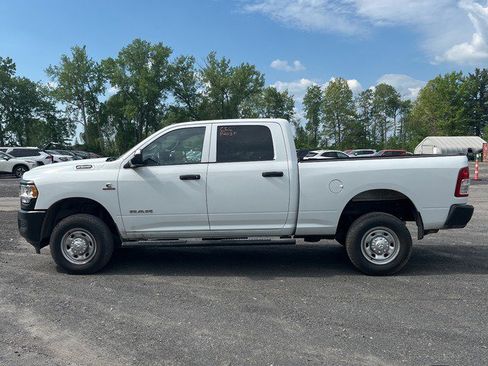 Used 2022 RAM 2500 Tradesman AWD/4WD image 2