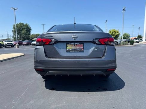 Used 2024 Nissan Versa S FWD image 6