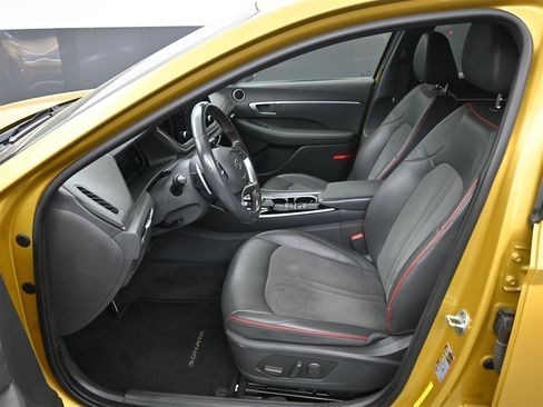 Used 2020 Hyundai Sonata SEL Plus image 13