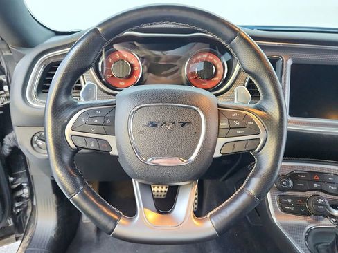 Used 2016 Dodge Challenger SRT Hellcat image 27