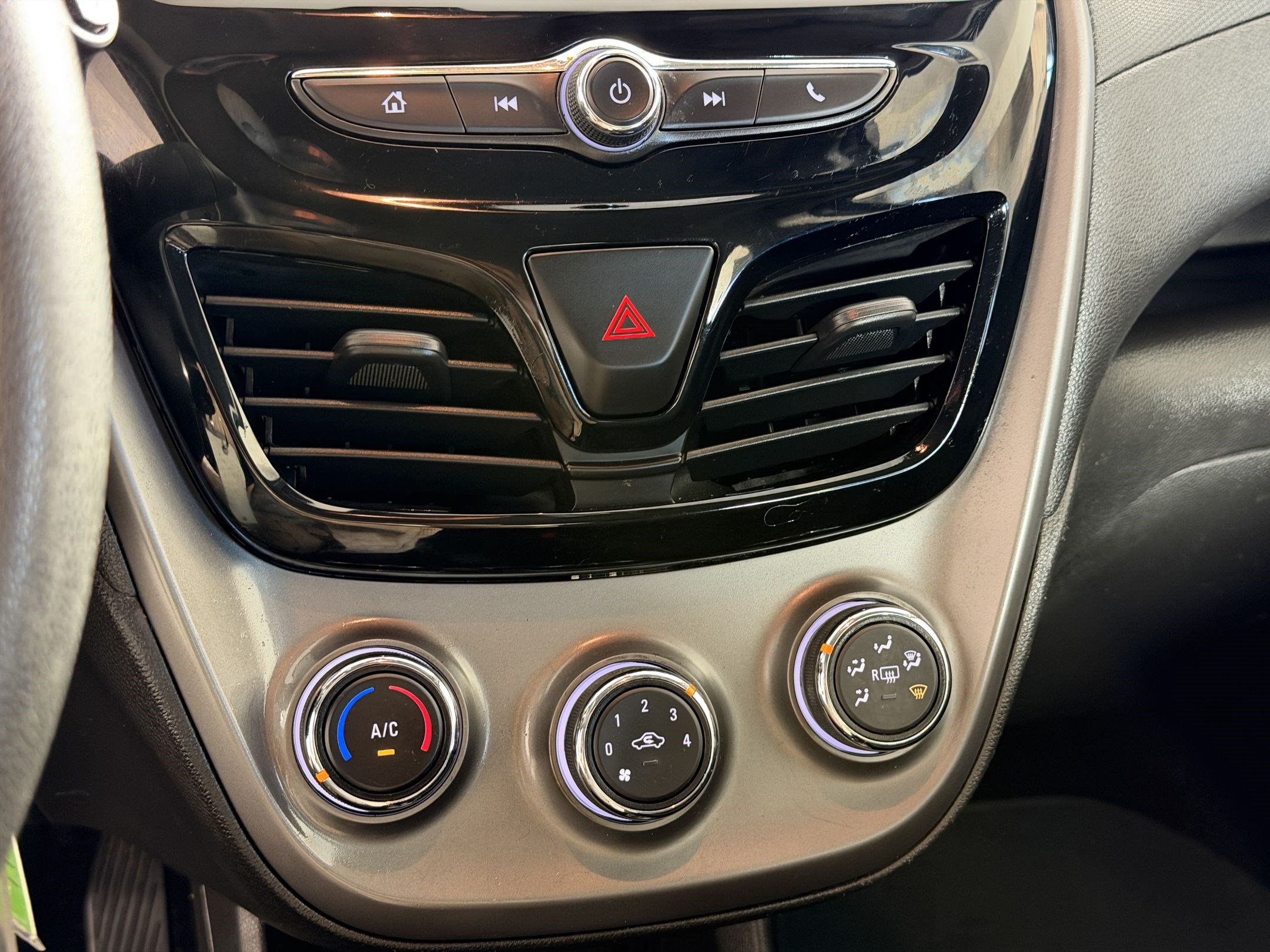 Used 2019 Chevrolet Spark LS FWD image 25