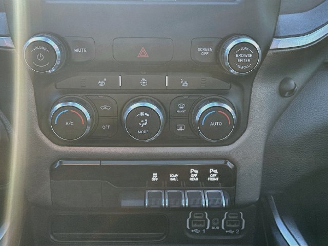 Used 2022 RAM 1500 Big Horn AWD/4WD image 15