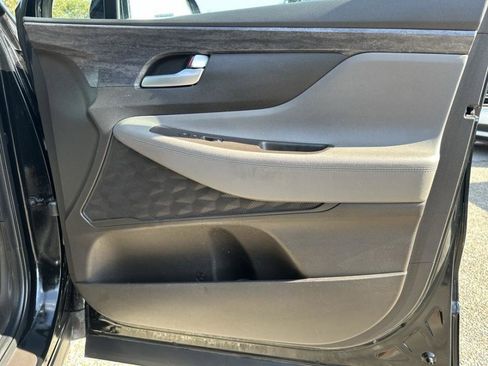 Used 2019 Hyundai Santa Fe SE image 22