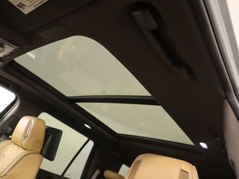 Used 2023 Cadillac Escalade Sport w/ Touring Package image 17