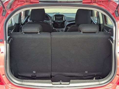 Used 2021 Chevrolet Spark LT image 27