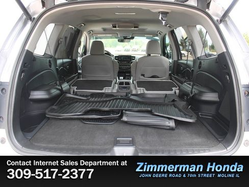 Certified 2019 Honda Pilot Touring image 7