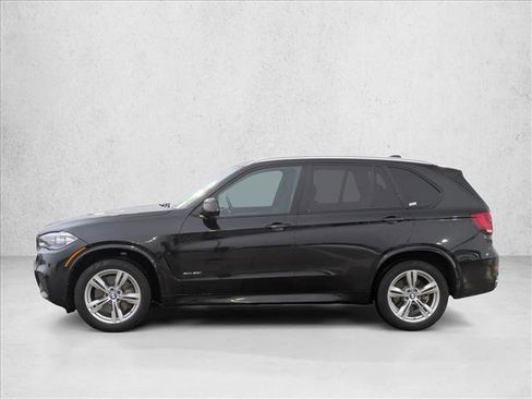 Used 2018 BMW X5 xDrive50i w/ M Sport Package image 9