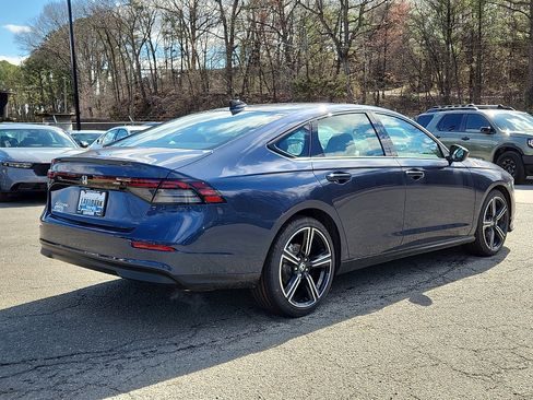 New 2026 Honda Accord SE image 3