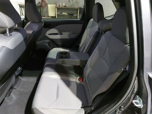 Used 2025 Subaru Forester Premium w/ Convenience Package #1 image 15