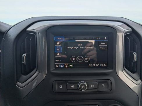 Used 2024 Chevrolet Silverado 2500 Custom w/ Custom Value Package image 14