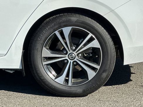 Used 2023 Nissan Sentra SV image 30