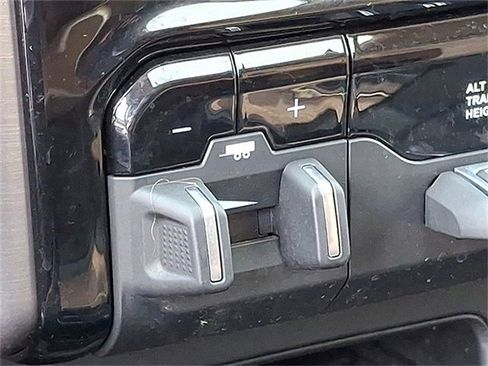 Used 2022 RAM 2500 Limited image 21