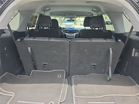 Used 2023 Ford Explorer XLT w/ Equipment Group 202A image 13