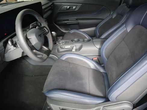 New 2025 Ford Mustang Dark Horse image 20