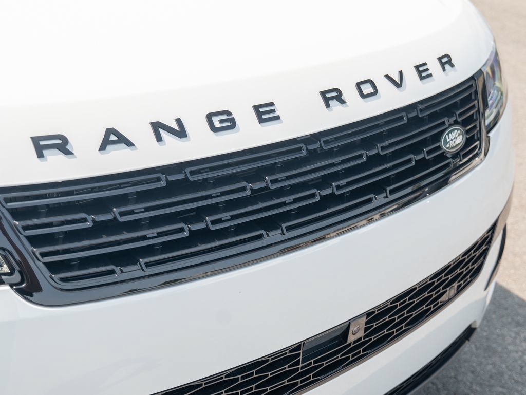 New 2026 Land Rover Range Rover Sport SE AWD/4WD image 15