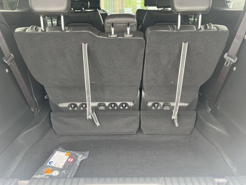New 2026 Chrysler Voyager LX FWD image 9
