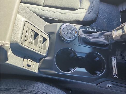 New 2025 Ford Bronco image 26