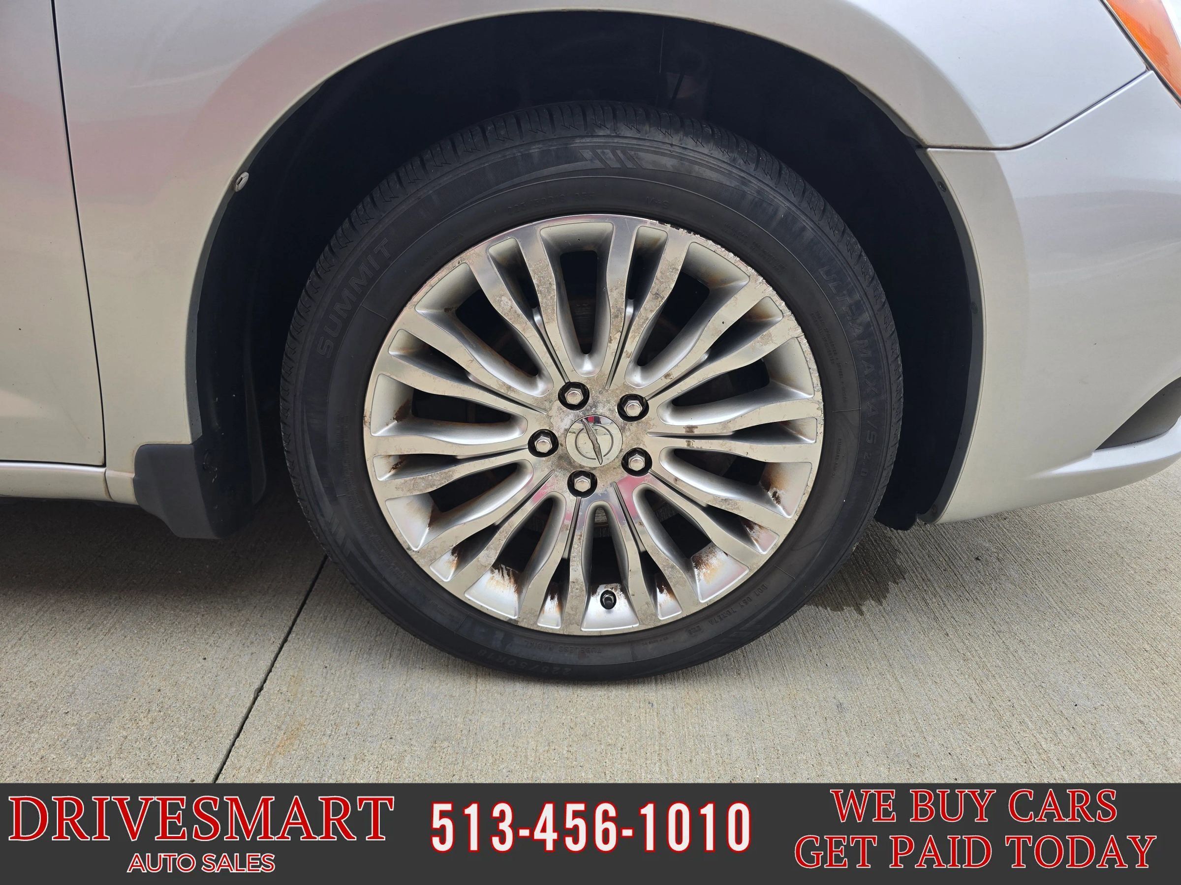 Used 2011 Chrysler 200 Limited FWD image 22