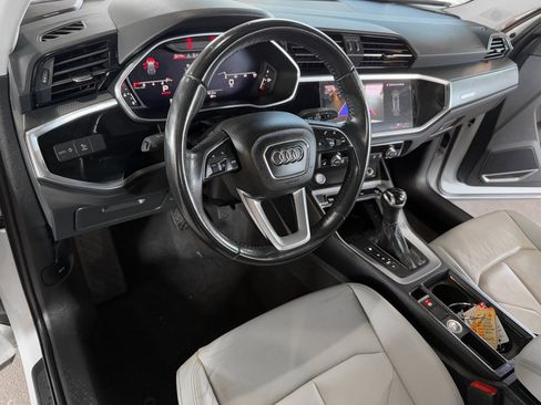 Used 2020 Audi Q3 2.0T Premium Plus w/ Premium Plus Package image 2