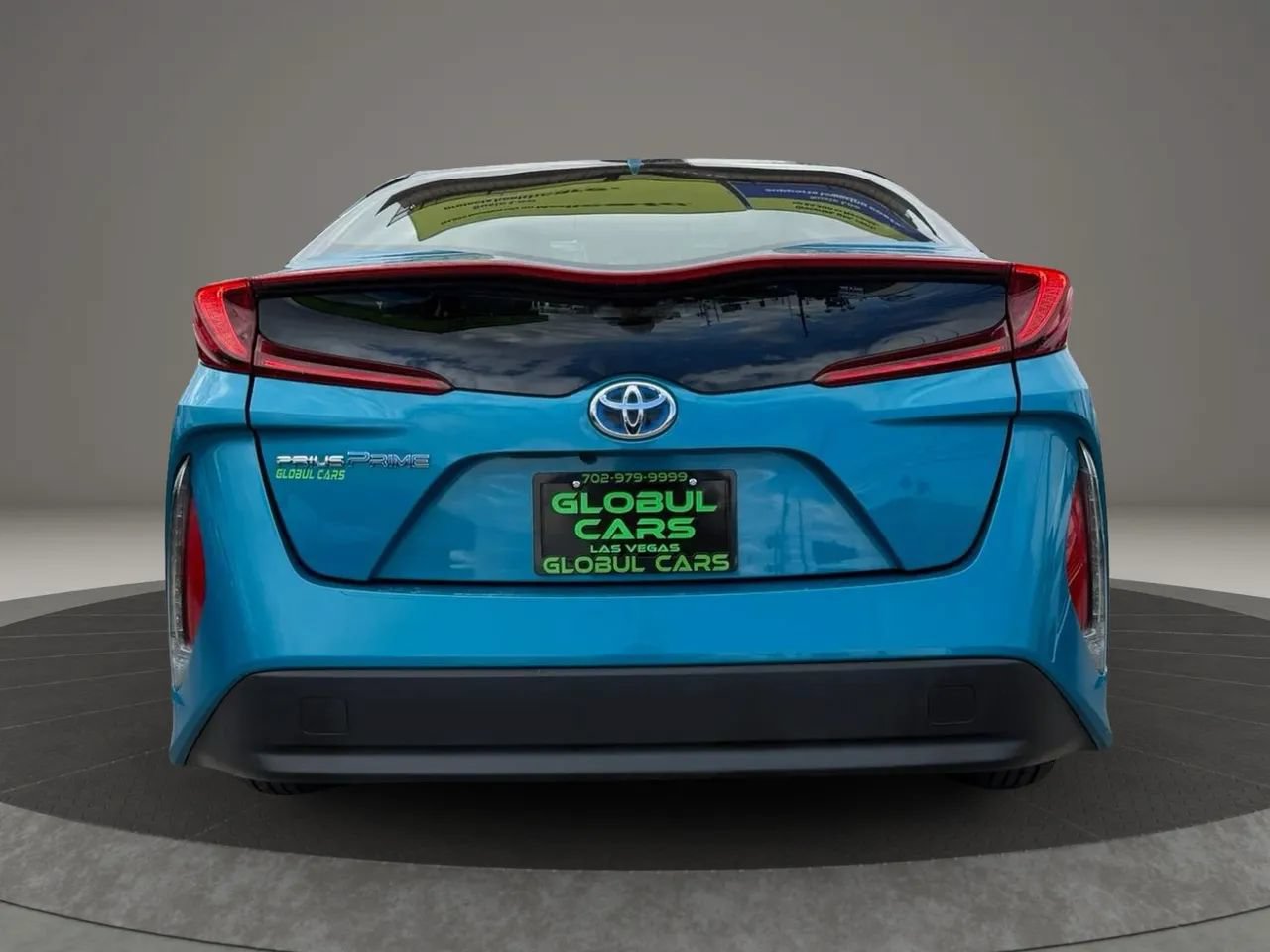 Used 2017 Toyota Prius Prime Plus FWD image 6