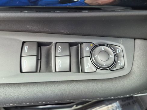 New 2026 Chevrolet Suburban LT w/ Comfort Package AWD/4WD image 31