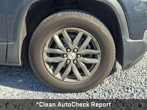Used 2019 GMC Acadia SLT AWD/4WD image 10