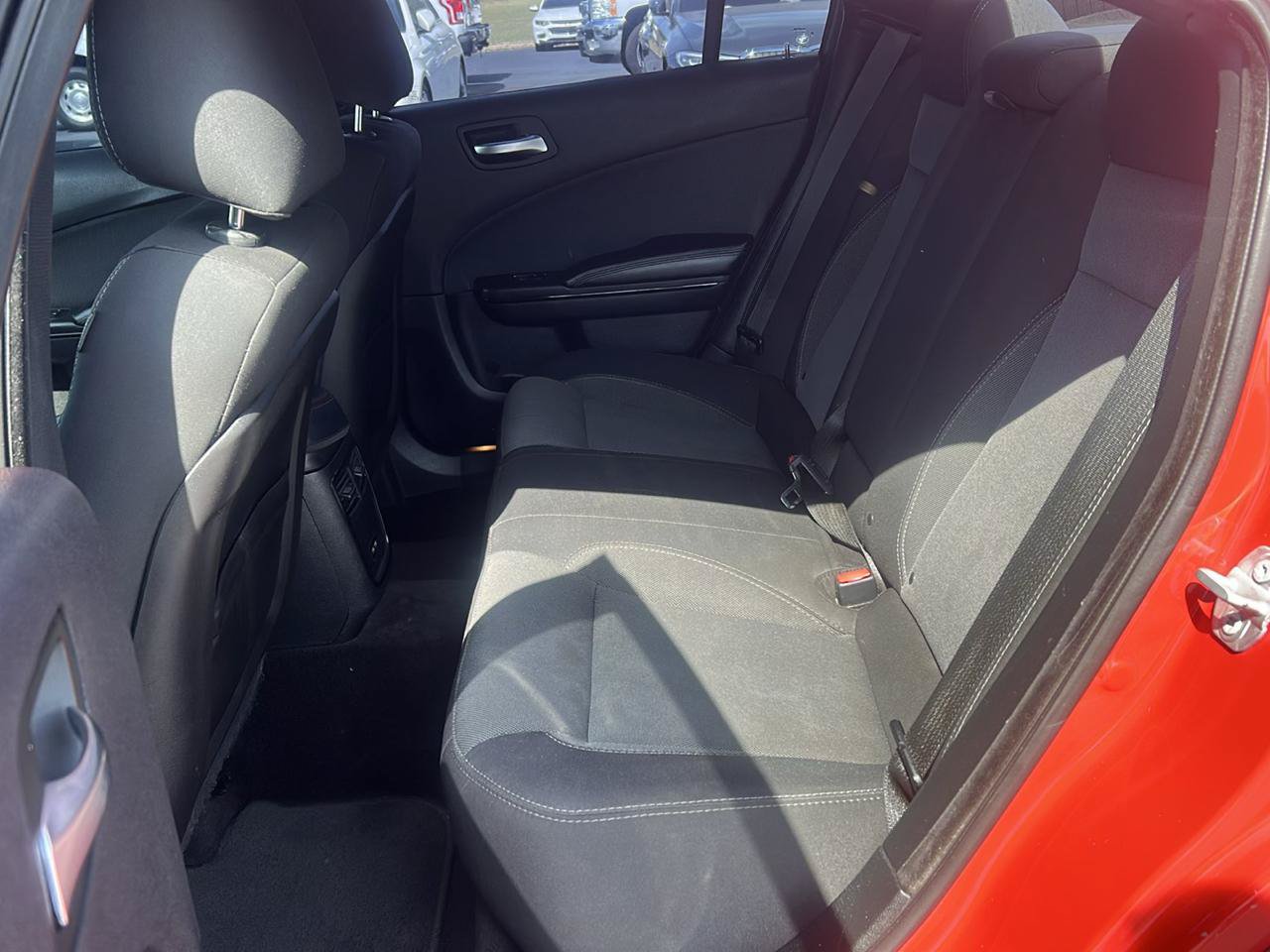 Used 2018 Dodge Charger SXT w/ Blacktop Package RWD image 10