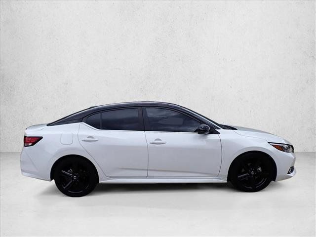 Used 2022 Nissan Sentra SR w/ Midnight Edition FWD image 8