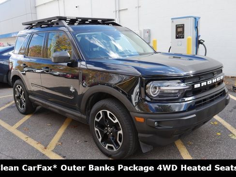 Used 2022 Ford Bronco Sport Outer Banks w/ Tech Package image 2