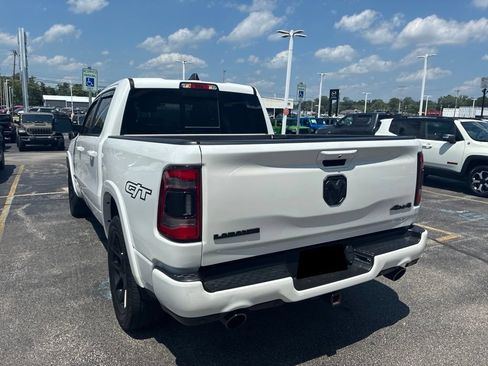 Used 2022 RAM 1500 Laramie AWD/4WD image 5