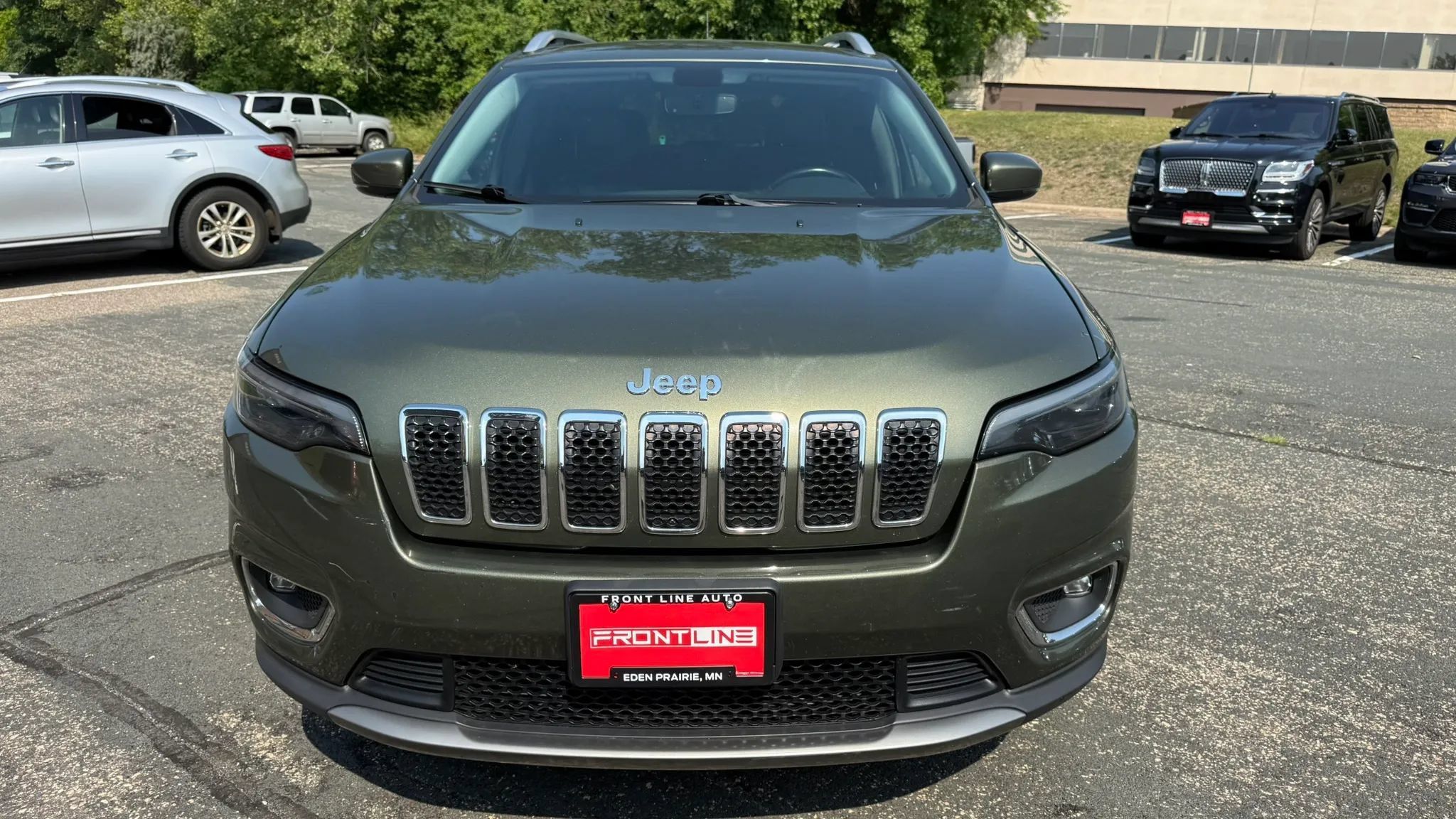 Used 2020 Jeep Cherokee Limited AWD/4WD image 15