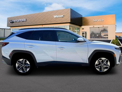 New 2026 Hyundai Tucson SEL image 9