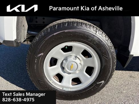 Used 2022 Chevrolet Colorado W/T image 30