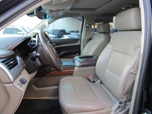 Used 2015 Chevrolet Tahoe LTZ image 6