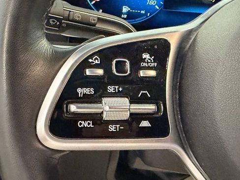 Used 2022 Mercedes-Benz GLS 450 4MATIC image 21