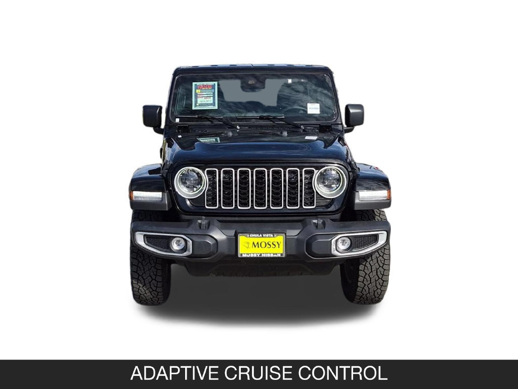 Used 2025 Jeep Wrangler Unlimited Sahara AWD/4WD image 4