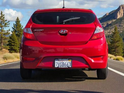 Used 2017 Hyundai Accent SE image 6