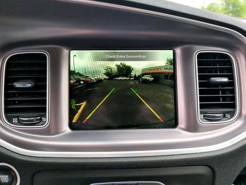 Used 2022 Dodge Charger GT image 19