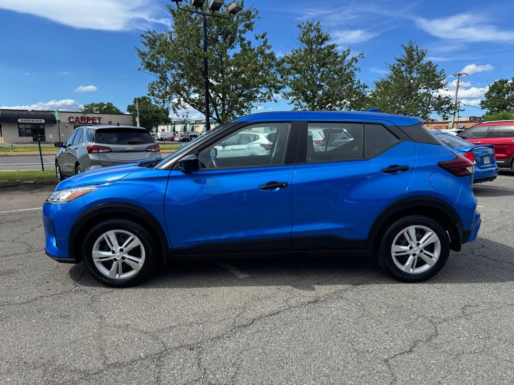 Used 2024 Nissan Kicks S w/ Interior Electronics Package FWD image 4